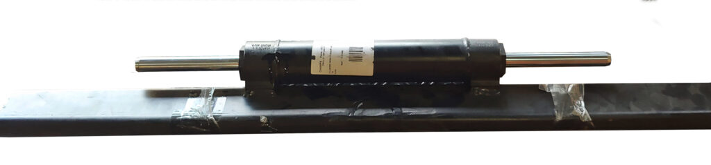 TRILHO DESLOCADOR LATERAL C/ CILINDRO HIDRAULICO (3000-4500KG) CASCADE